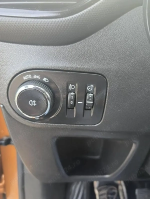 Vand Opel Crossland X - imagine 6