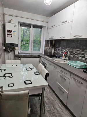 3 decomandate 2 4 1 Mai-Insula 500 euro. - imagine 4