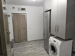 3 decomandate 2 4 1 Mai-Insula 500 euro. - imagine 2