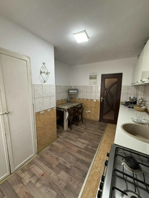 Vând apartament  doua camere  in. Orașul Balș jud.Olt