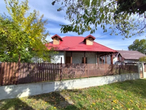 Banesti, la 3 km de Campina, casa 132 mp, teren 298 mp