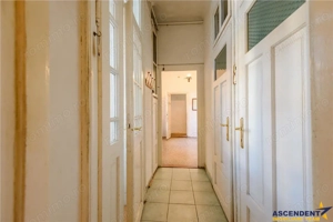 Nivel in vila, curte deosebita, priveliste, Central, Brasov - imagine 10