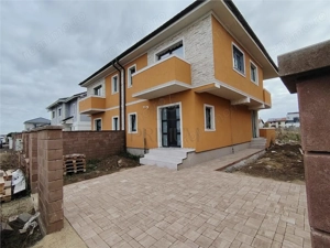 Duplex 4 camere - zona superba - toate utilitatile - 3 bai - 2 balcoane.