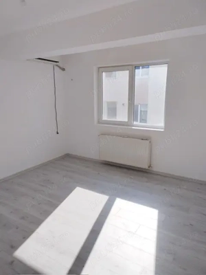 Apartament cu 2 camere, decomandat, disponibil imediat, metrou Berceni