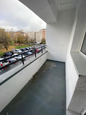 Apartament cu doua camere decomandat in zona centrala