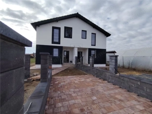 Duplex 4 camere  - locatie excelenta - personalizare interioara