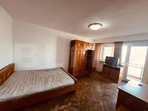 Apartament 3 camere, 73 mp, zona Sara