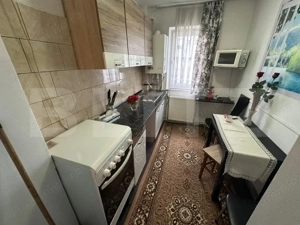 Apartament 2 camere, semidecomandat, 40 mp, zona Micro – mobilat și utilat  - imagine 6