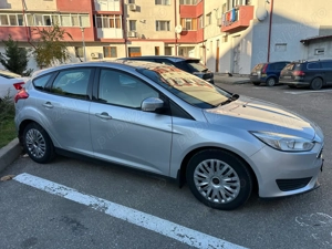 Vând Ford Focus  ,EcoBoost ,100 CP  ,Euro 6  ,Preț 6500 Euro (negociabil)