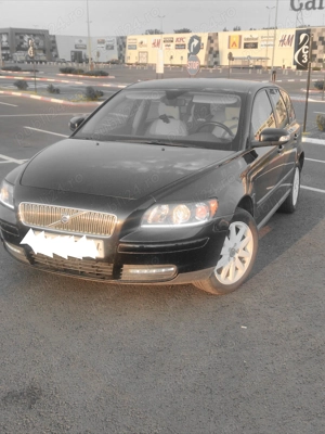 Volvo v50 2dmomentum,136 cp. - imagine 2