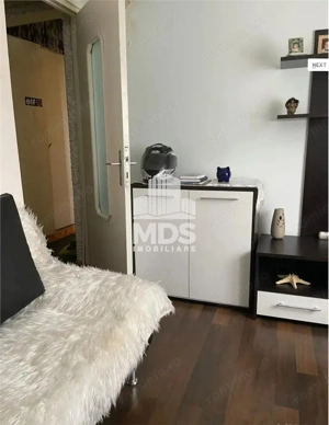 Decomandat cu 2 bai  #537;i 2 balcoane - imagine 6