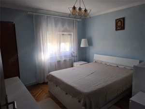 Apartament deosebit decomandat  3 camere zona Soarelui - imagine 20