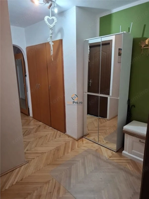 Apartament deosebit decomandat  3 camere zona Soarelui - imagine 7