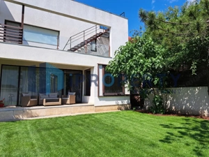 Unde spațiul întâlnește eleganța – Vilă cu suflet în inima Piperei | 0% Comision - imagine 4