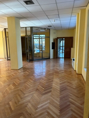 Spații de birouri de închiriat în centru, Buzău. Clădire reprezentativă, poziție premium - imagine 8