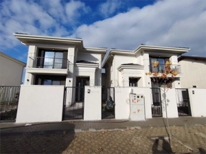 Zona M CITY - Duplex superb - toate utilitatile - strada asfaltata - separat prin camera tehnica.