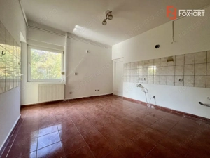 Casa individuala cu 7 camere si teren de 358 mp de vanzare, zona Girocului - imagine 17