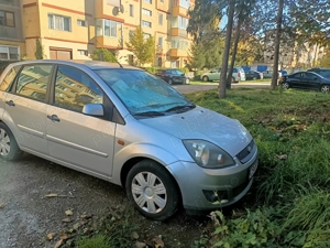 Vând Ford Fiesta cutie automata pentru piese de schimb - imagine 2