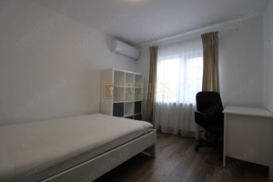 Zona Lunei, 3 camere, centrala proprie.