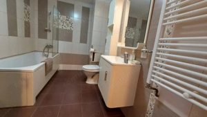 Apartament 4 camere zona Strand - imagine 13