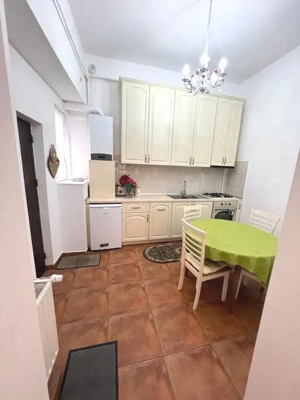Apartament ultracentral de 4 camere in Piata Mare - imagine 8