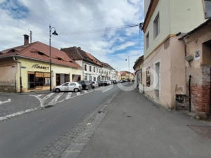 Garsoniera cocheta 30 mp la parter de vanzare Ultracentral Sibiu - imagine 17