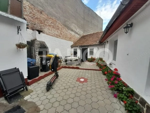 Garsoniera cocheta 30 mp la parter de vanzare Ultracentral Sibiu - imagine 8