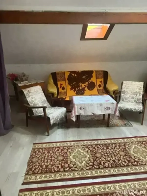 Proprietar inchiriez apartament o camera la casa