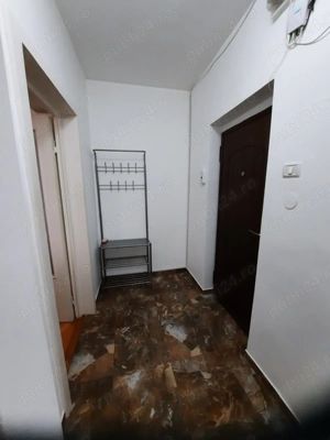 Proprietar inchiriez apartament 2 camere ultracentral str. Horia - imagine 6