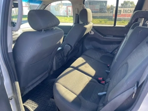 Nissan Pathfinder 2.5 dCi 4x4   190 CP   7 locuri   2012 - imagine 8