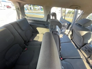Nissan Pathfinder 2.5 dCi 4x4   190 CP   7 locuri   2012 - imagine 10