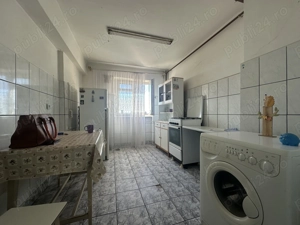 Agentia imobiliara VIGAFON vinde apartament 3 camere Bariera Bucuresti - imagine 4