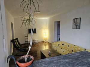 Închiriez apartament cu doua camere 