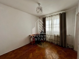 Apartament 2 camere,etaj 4,zona Sagului - imagine 3