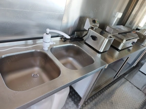 Inchiriez sau vand Rulota fast food lux - imagine 8