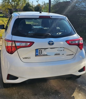 Vand Toyota Yaris Hybrid 2018 - imagine 2
