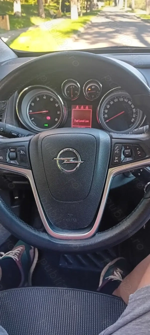 Opel Astra J 1.4benzină 140Cp 2011 - imagine 9