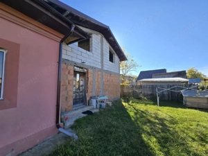 Proprietate formată din 2 Case+Teren, Ciocănăi - imagine 15