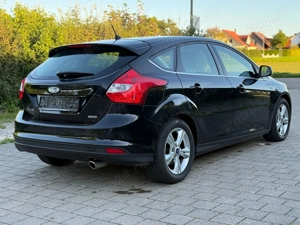 Ford Focus 1.6benzină 150CP 2013 - imagine 3