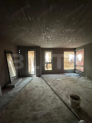 Apartament in vila! 4 camere, 97.75 mp+24 mp terasa! - imagine 2