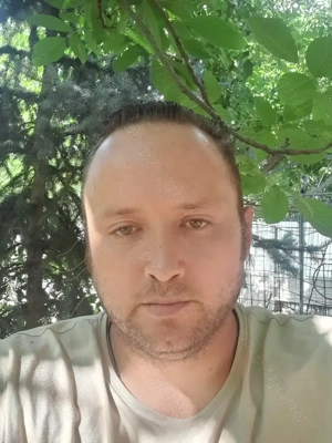 Bună,sunt Adi din Timișoara am 40 de ani și sunt în căutarea unui loc de munca