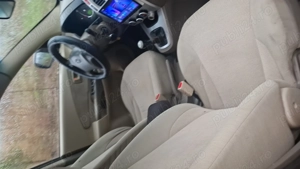 Vând hyudai tucson  - imagine 2