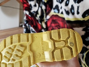 cizmulite galbene din cauciuc,marimea 31 - imagine 4