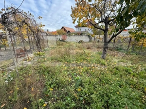 Casă săsească, 3 camere, 700 mp teren, Sebeș. Farmec vechi, potențial nou. - imagine 2