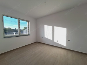 Aproape de ESO. 3 camere cu 2 bai si terasa de 21 mp.  - imagine 3
