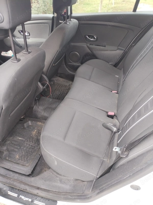 Vand Renault Megane 3  din 2013 - imagine 8