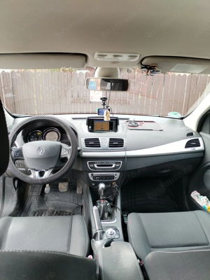 Vand Renault Megane 3  din 2013 - imagine 6