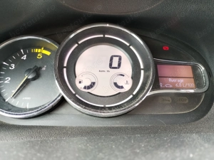 Vand Renault Megane 3  din 2013 - imagine 9