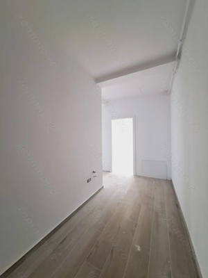 Aproape de ESO. 3 camere cu 2 bai si terasa de 21 mp.  - imagine 8