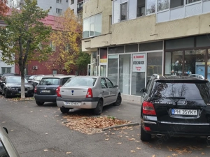  Închiriez spațiu comercial   Ploiești, zona Nord (lângă Casa Roșie Electrica)